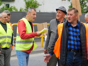 W Działoszynie odbył się dziś protest na krajowej 42